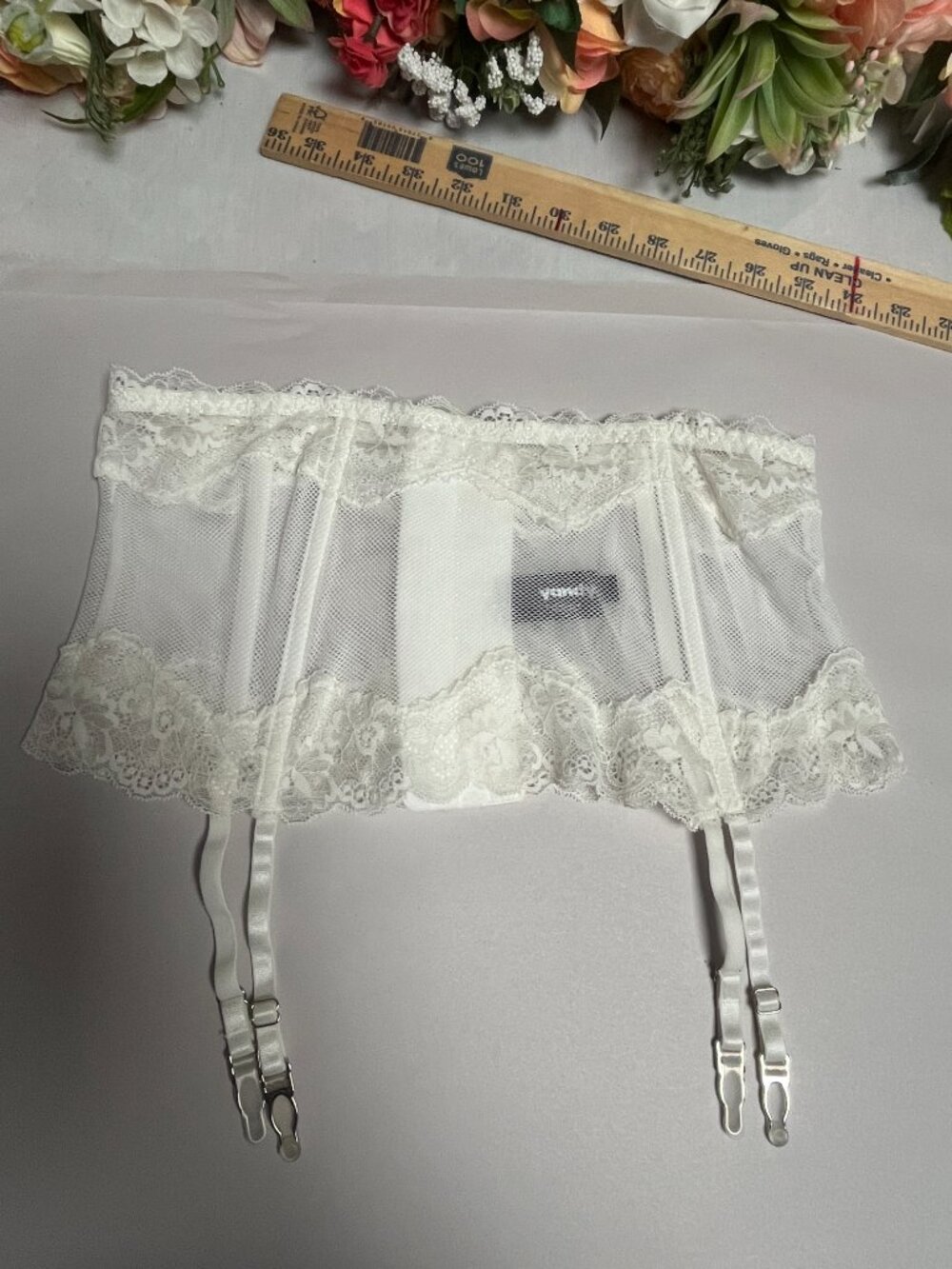 Yandy White Lace Mesh Garter Belt Size 32 Bridal Lingerie